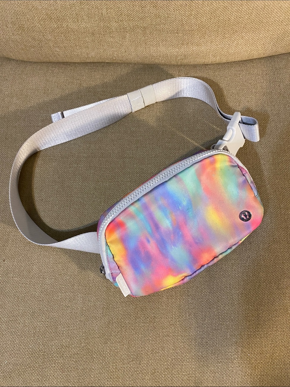 lululemon athletica womens Pastel Rainbow Tie-Dye Belt Bag - silver Strap